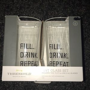 Pint Glass Set